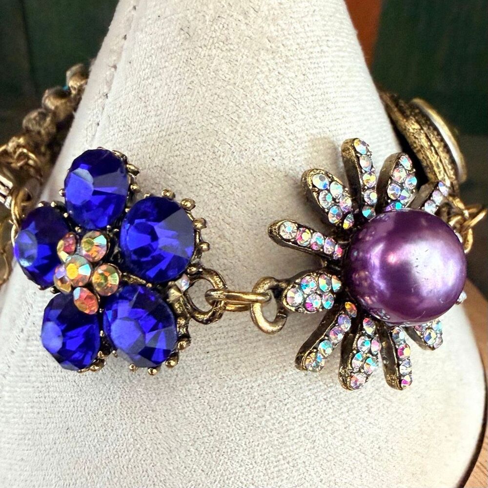 Statement Rhinestone Link Bracelet - Picture 6 of 9